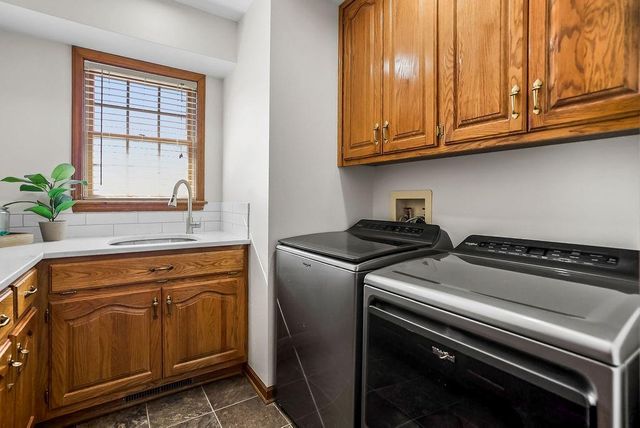 13 Skyline Drive, Adrian, MO 64720