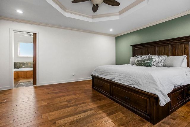 13 Skyline Drive, Adrian, MO 64720