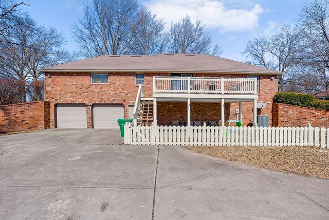 13 Skyline Drive, Adrian, MO 64720