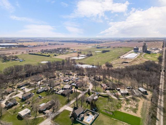 13 Skyline Drive, Adrian, MO 64720