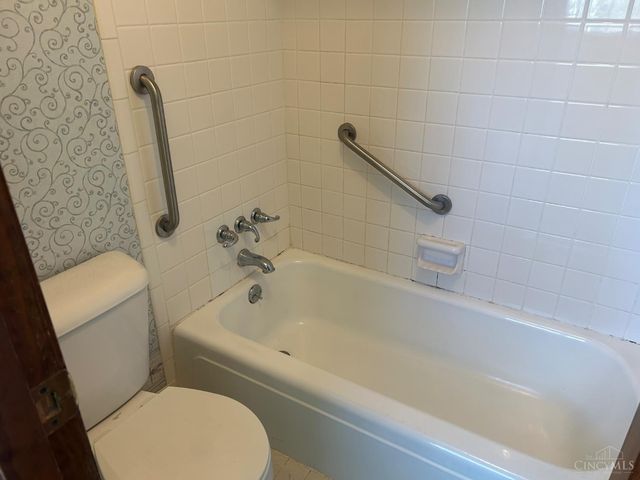 1944 Creswell Drive, Springfield Twp., OH 45240