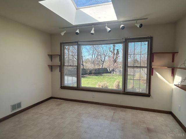 1944 Creswell Drive, Springfield Twp., OH 45240