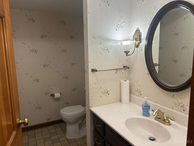 1944 Creswell Drive, Springfield Twp., OH 45240