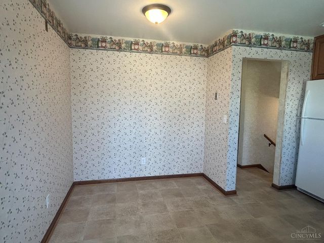 1944 Creswell Drive, Springfield Twp., OH 45240