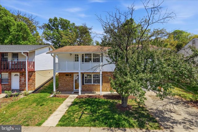 7233 BEVERLY PARK DR, Springfield, VA 22150