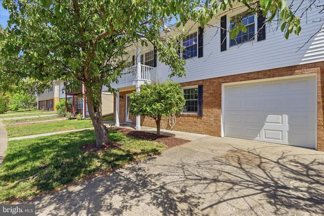 7233 BEVERLY PARK DR, Springfield, VA 22150