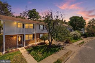 7233 BEVERLY PARK DR, Springfield, VA 22150