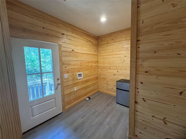 211 Dalea Lane, Brookeland, TX 75931