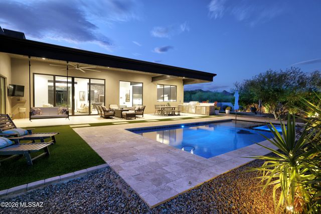 725 W Tortolita Mountain Circle, Oro Valley, AZ 85755