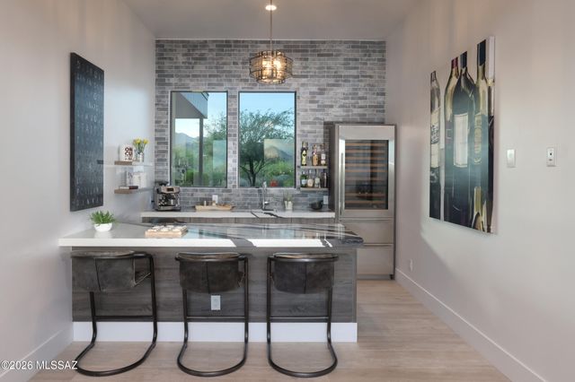 725 W Tortolita Mountain Circle, Oro Valley, AZ 85755