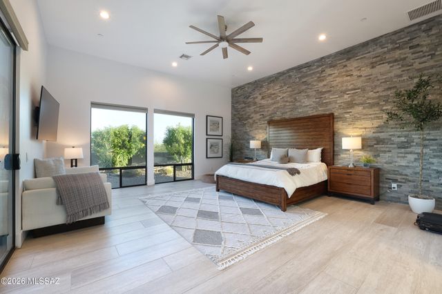 725 W Tortolita Mountain Circle, Oro Valley, AZ 85755