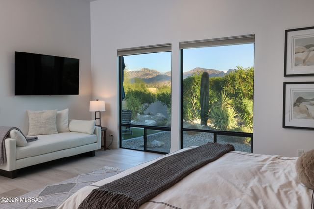 725 W Tortolita Mountain Circle, Oro Valley, AZ 85755