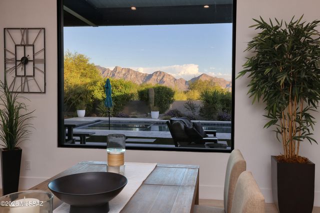 725 W Tortolita Mountain Circle, Oro Valley, AZ 85755
