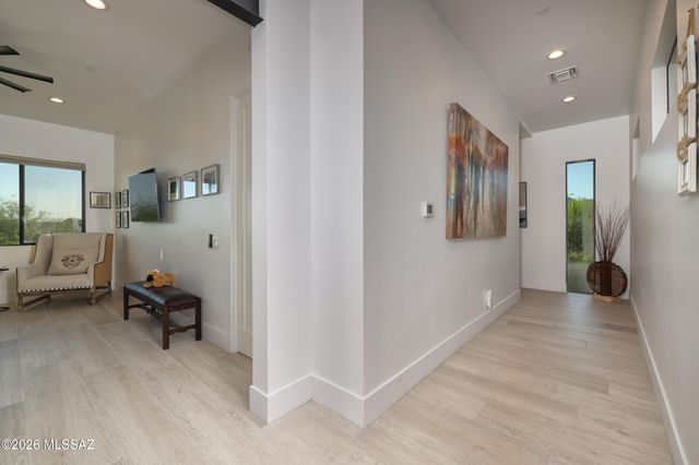 725 W Tortolita Mountain Circle, Oro Valley, AZ 85755