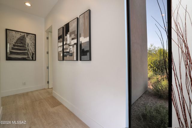 725 W Tortolita Mountain Circle, Oro Valley, AZ 85755