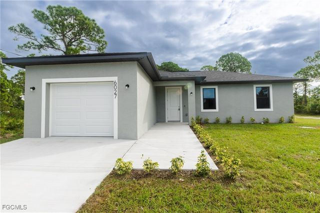 6027 PECAN CIR, Labelle, FL 33935