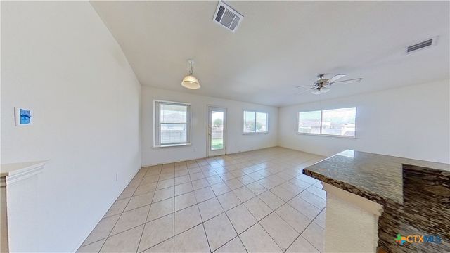 1119 Whitley, Leander, TX 78641