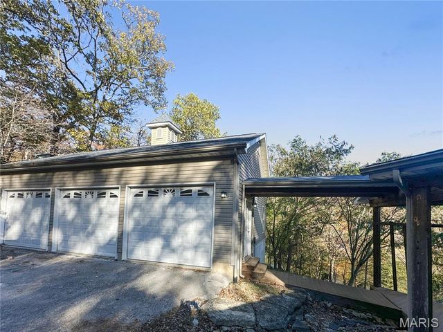 169 S Kings Road, Lake Sherwood, MO 63357