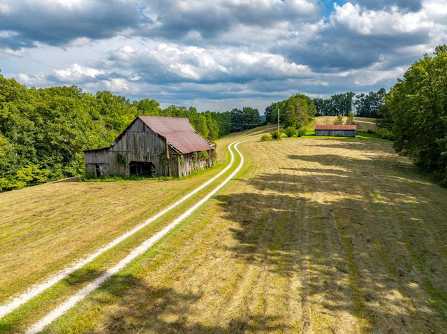 1195 Hoop Road, Wellington, KY 40387