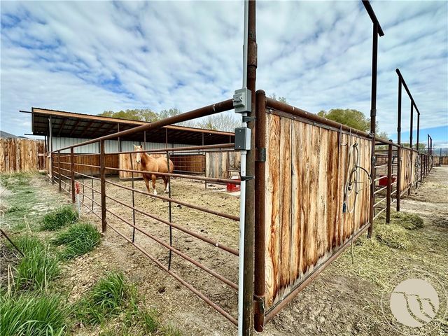 1280 Ryanns Lane, Other, MT 59602
