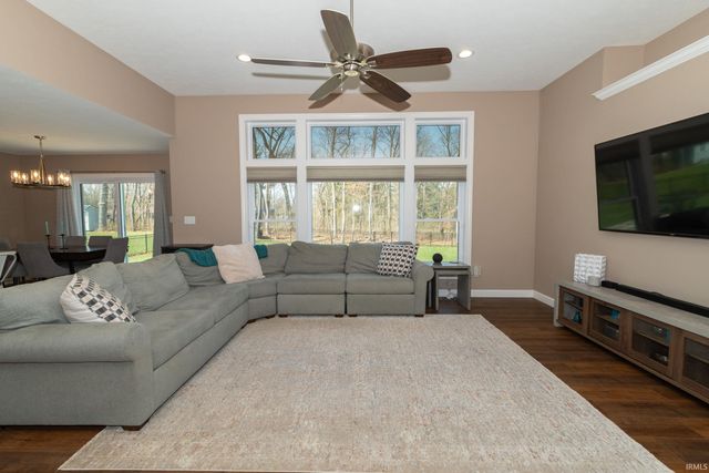 54825 Black Oak Drive, Bristol, IN 46507