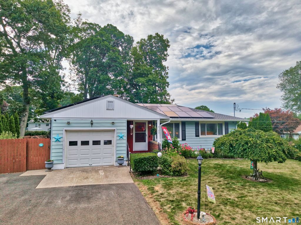 473 Pierpont Road, Waterbury, CT 06705