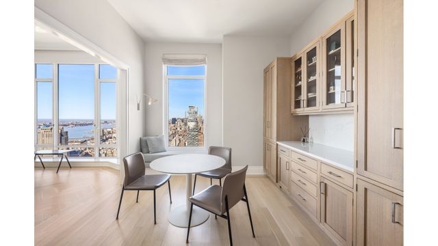 30 Park Pl Apt 67A, New York City, NY 10007