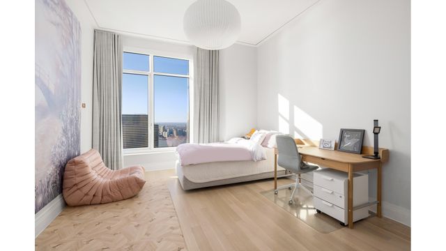 30 Park Pl Apt 67A, New York City, NY 10007