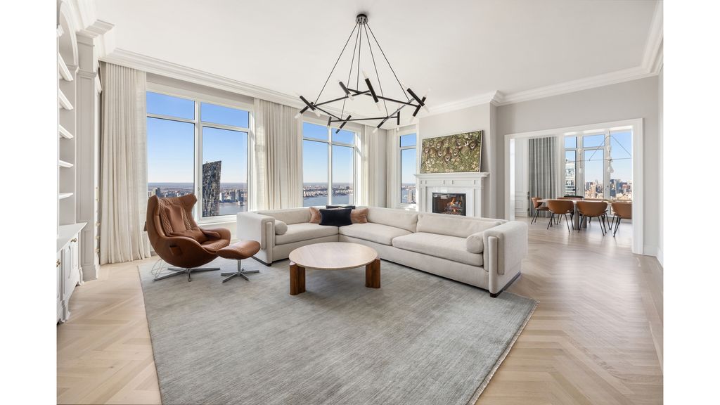 30 Park Pl Apt 67A, New York City, NY 10007