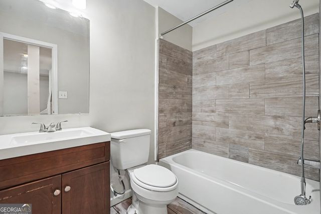 90 Overlook Trail, Hampton, GA 30228
