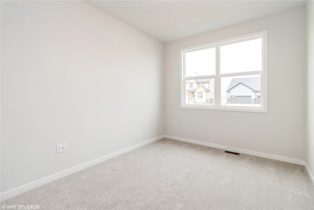 300 NW Ashley Avenue, Waukee, IA 50263