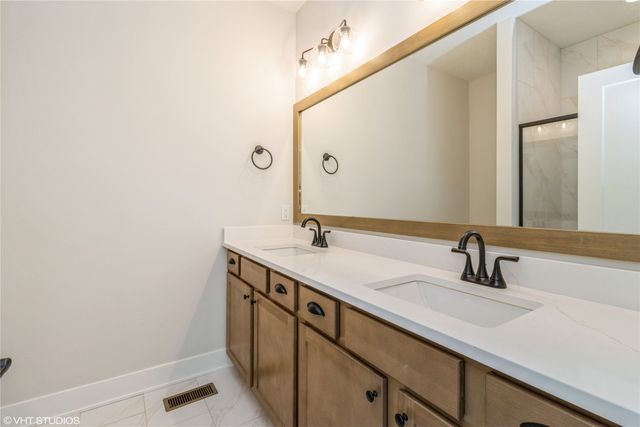 300 NW Ashley Avenue, Waukee, IA 50263