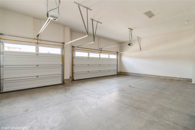 300 NW Ashley Avenue, Waukee, IA 50263