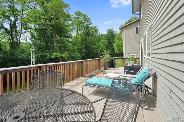 4723 Brecht Lane, Godfrey, IL 62035