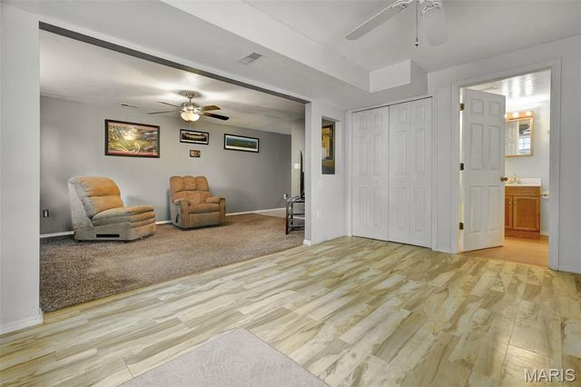 4723 Brecht Lane, Godfrey, IL 62035