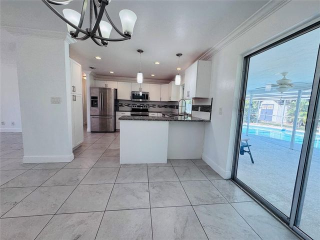2461 WOODLAND CIRCLE, Fort Myers, FL 33907