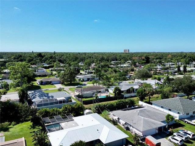 2461 WOODLAND CIRCLE, Fort Myers, FL 33907