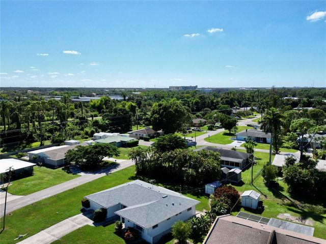 2461 WOODLAND CIRCLE, Fort Myers, FL 33907