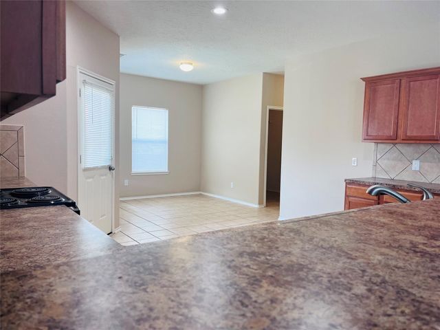 2115 Vermillion Oak Street, Fresno, TX 77545