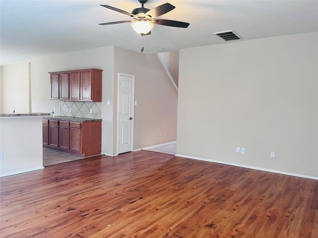 2115 Vermillion Oak Street, Fresno, TX 77545