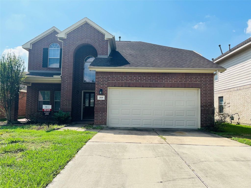 2115 Vermillion Oak Street, Fresno, TX 77545