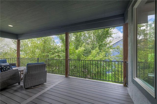 27492 W 100 Terrace, Olathe, KS 66061