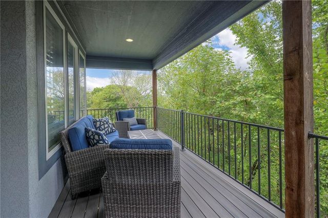 27492 W 100 Terrace, Olathe, KS 66061