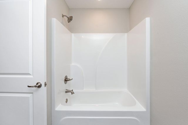 6013 Emmy Lynn Lane, Crestview, FL 32539