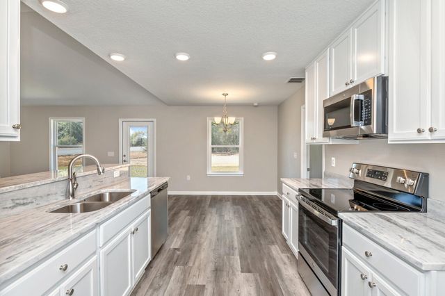 6013 Emmy Lynn Lane, Crestview, FL 32539