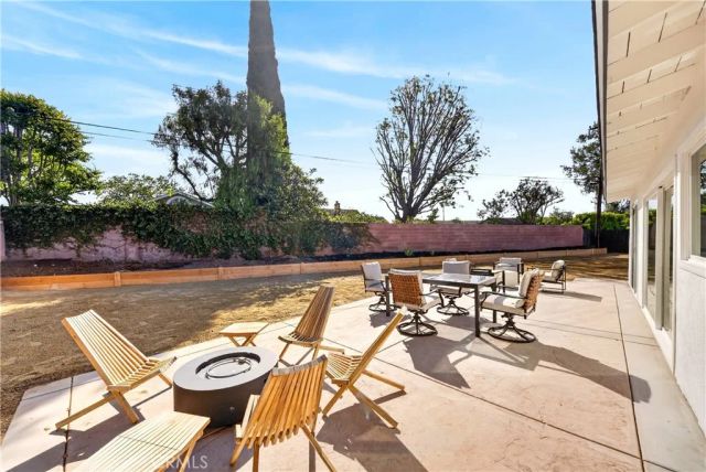 1691 Bullard, Santa Ana, CA 92705