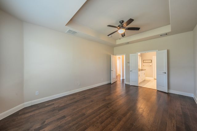 15505 Bluffdale Drive, Fort Worth, TX 76262