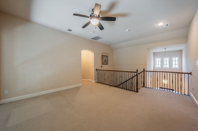 15505 Bluffdale Drive, Fort Worth, TX 76262
