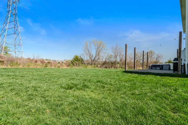 17 Kilkham Ct, Mount Juliet, TN 37122