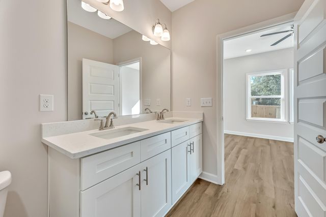 591 Brock Avenue, Crestview, FL 32539